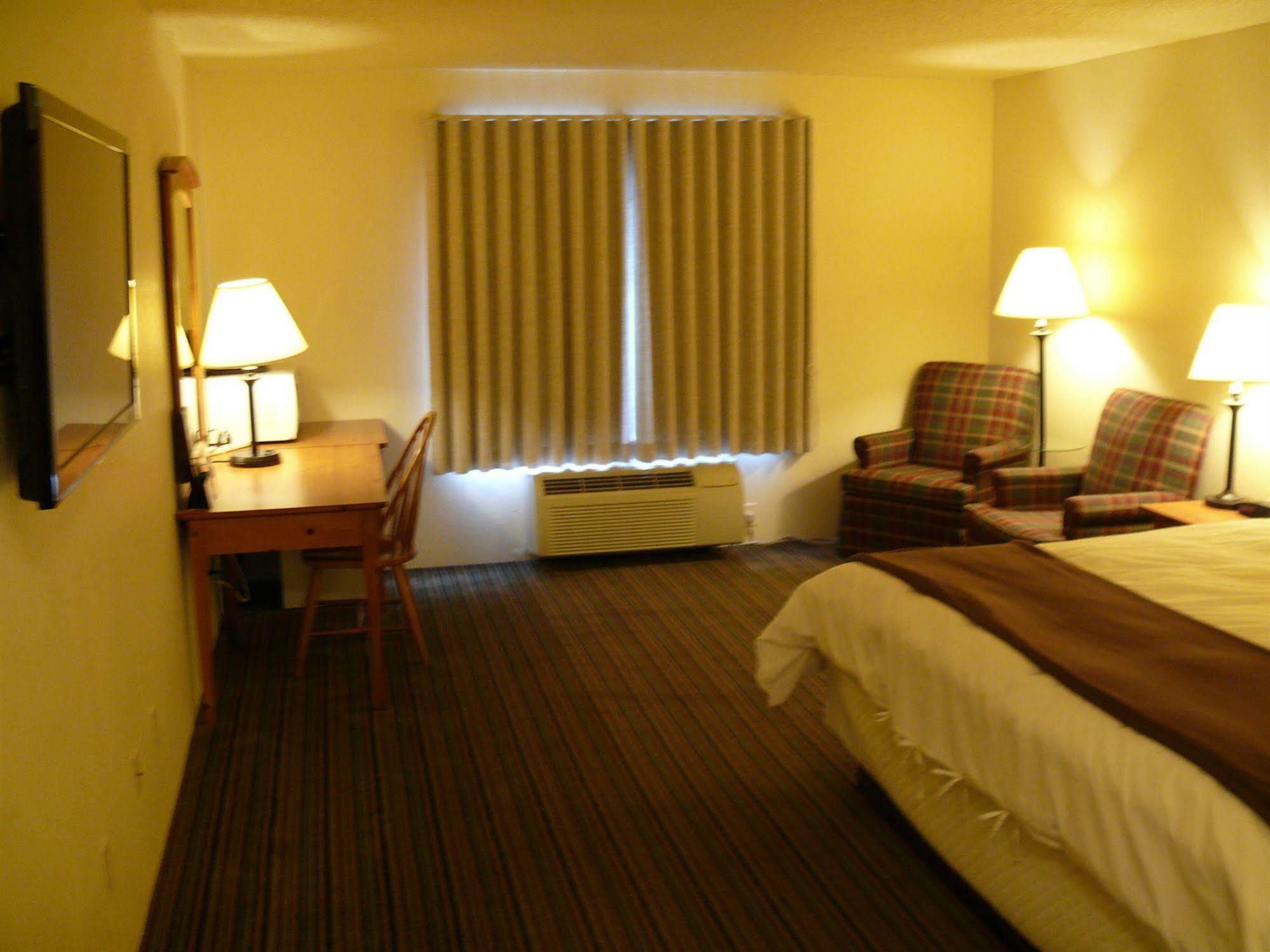 Windsor Place Inn Prairie du Chien Bagian luar foto